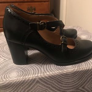 Clark’s buckle heels